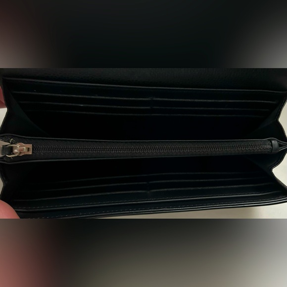 @texaskat13 Chanel Caviar Patent CC Contour Flap Black Wallet Authentic EC - Picture 8 of 11